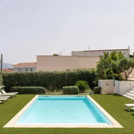 Iris Monolocale * Alcamo